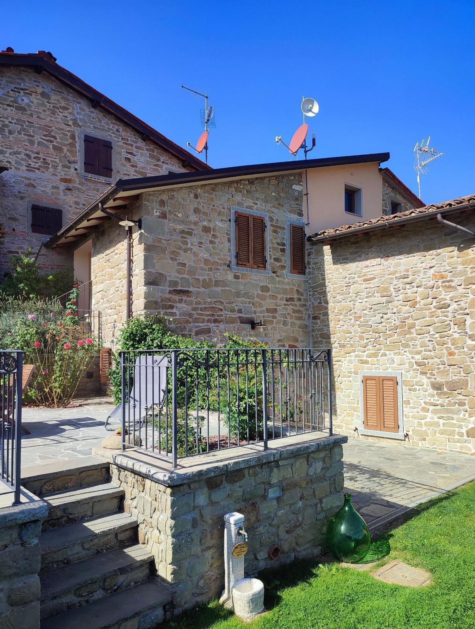 Podere Verdi Colline Poppi Exterior photo
